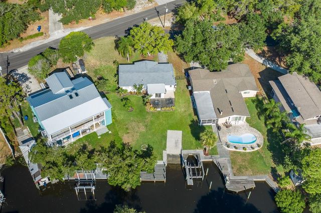 3318 PINEVIEW DRIVE, Holiday, FL 34691