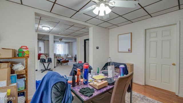 20 Lincoln Avenue, Amsterdam, NY 12010