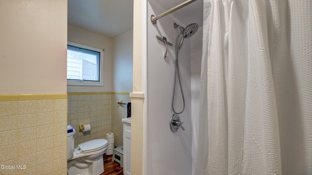 20 Lincoln Avenue, Amsterdam, NY 12010