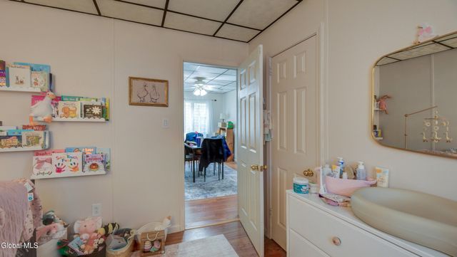 20 Lincoln Avenue, Amsterdam, NY 12010