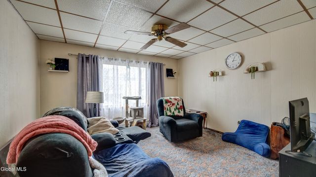 20 Lincoln Avenue, Amsterdam, NY 12010