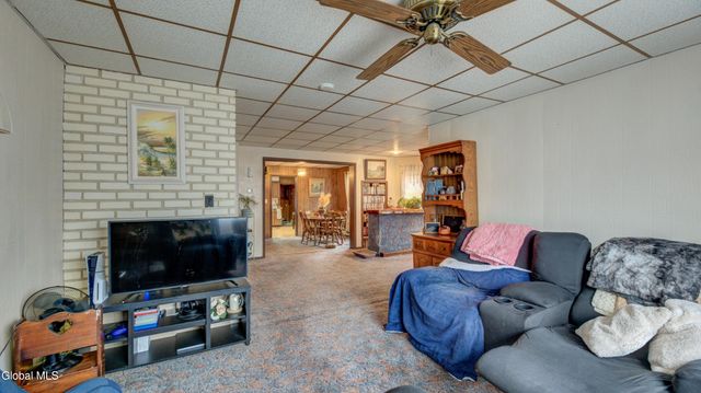 20 Lincoln Avenue, Amsterdam, NY 12010