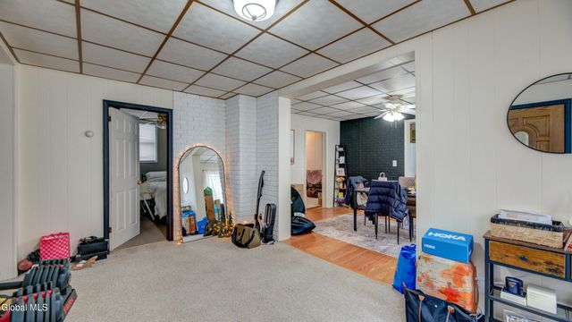 20 Lincoln Avenue, Amsterdam, NY 12010