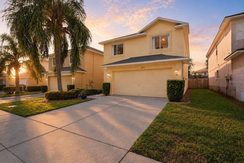 12942 FENNWAY RIDGE DRIVE, Riverview, FL 33579