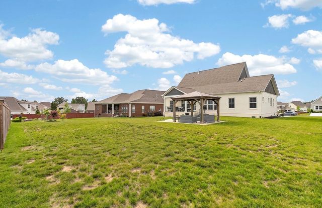 918 Proprietors Pl, Murfreesboro, TN 37128