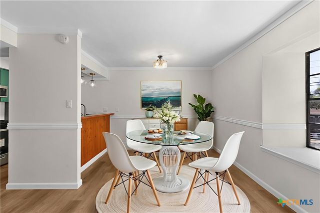 7801 Shoal Creek Boulevard 240, Austin, TX 78757