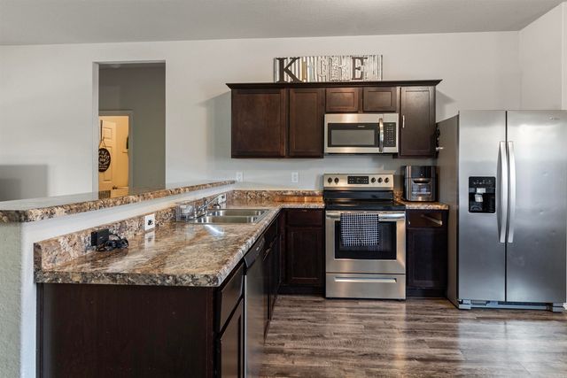 2010 Matthews Meadows Lane, Conway, AR 72032