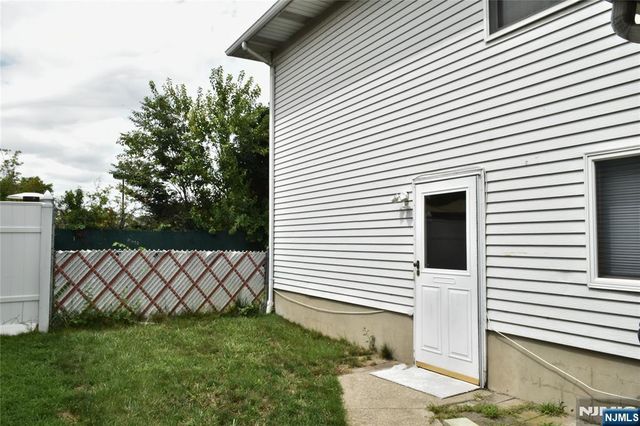 28 Elmhurst Street 1, Elmwood Park, NJ 07407
