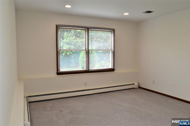 28 Elmhurst Street 1, Elmwood Park, NJ 07407