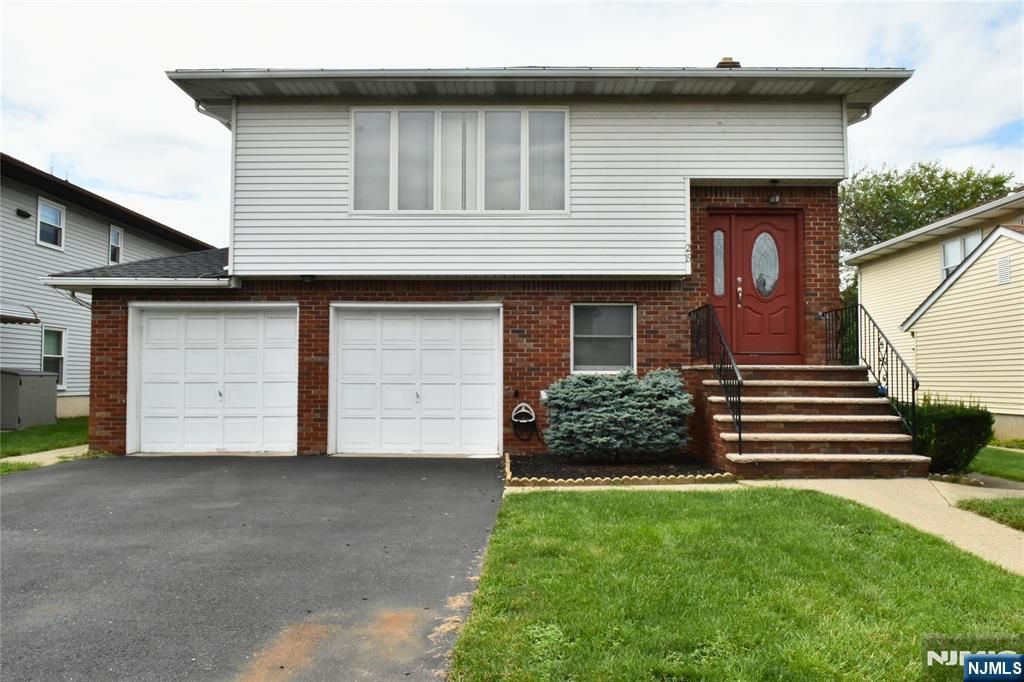 28 Elmhurst Street 1, Elmwood Park, NJ 07407