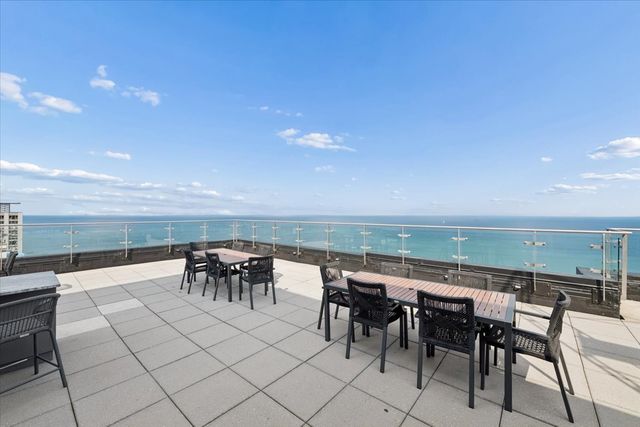 1440 N Lake Shore Drive 12H, Chicago, IL 60610