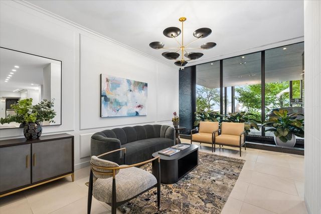 1440 N Lake Shore Drive 12H, Chicago, IL 60610