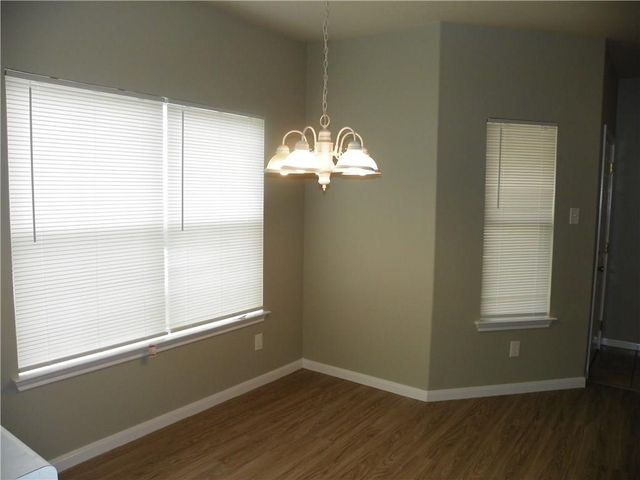 135 Marvin CV, Hutto, TX 78634