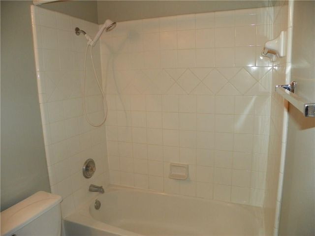 135 Marvin CV, Hutto, TX 78634