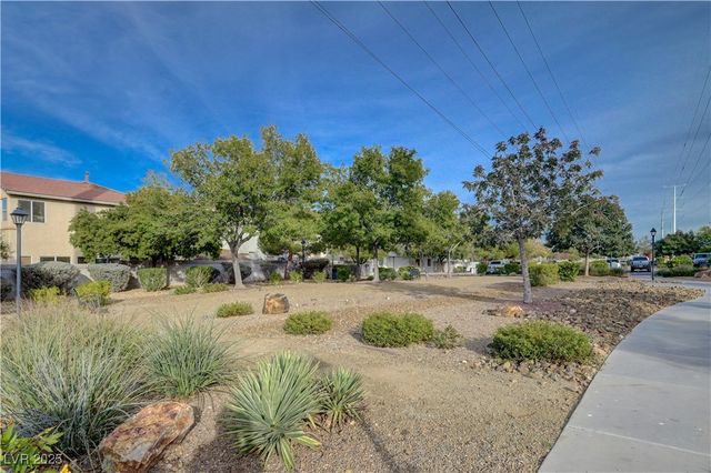 10292 Missouri Meadows Street, Las Vegas, NV 89183