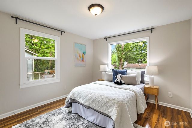 8800 Ravenna Avenue NE, Seattle, WA 98115
