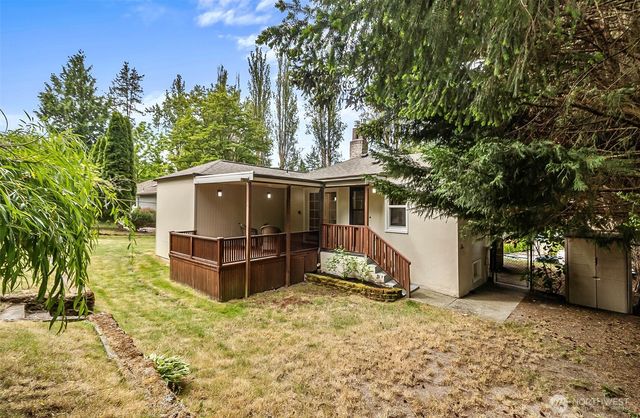 8800 Ravenna Avenue NE, Seattle, WA 98115