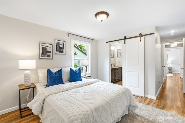 8800 Ravenna Avenue NE, Seattle, WA 98115