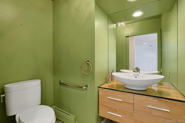 44 Ruth Drive, New City, NY 10956
