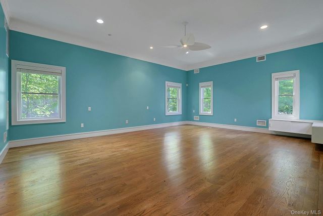 44 Ruth Drive, New City, NY 10956