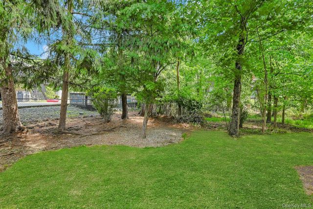 44 Ruth Drive, New City, NY 10956