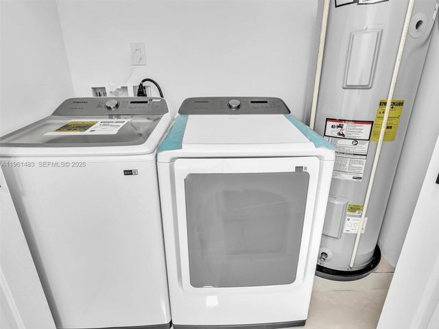 1140 NE 139th St, North Miami, FL 33161