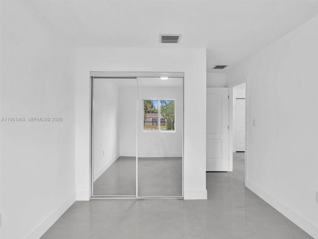 1140 NE 139th St, North Miami, FL 33161