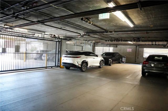 13951 Sherman Way 301, Van Nuys, CA 91405
