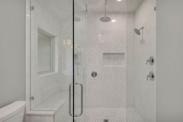 217 Five Pounds Road, St Simons Island, GA 31522