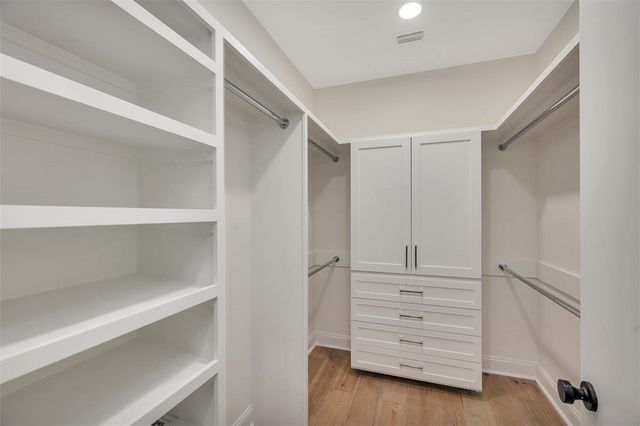 217 Five Pounds Road, St Simons Island, GA 31522