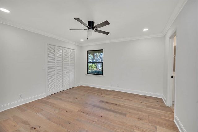 217 Five Pounds Road, St Simons Island, GA 31522