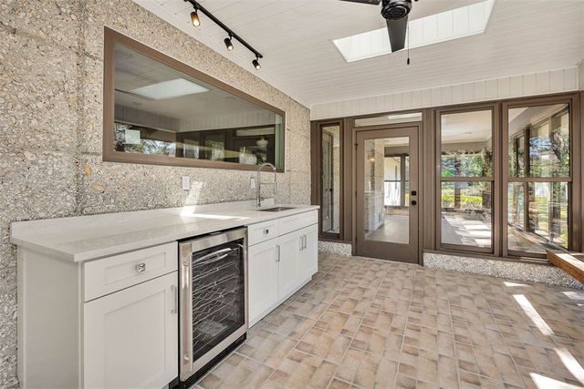 217 Five Pounds Road, St Simons Island, GA 31522