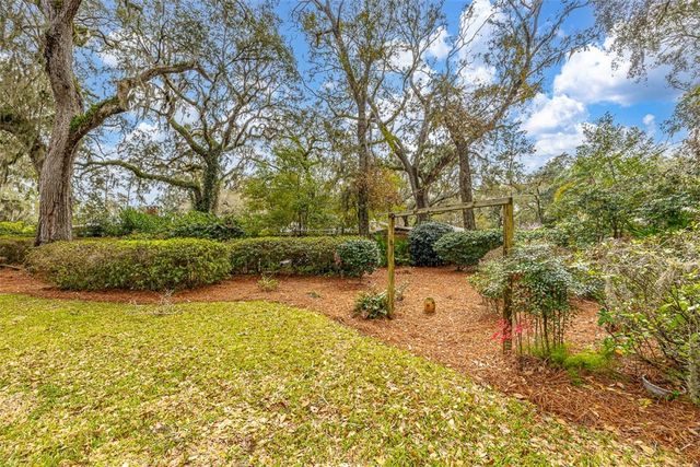 217 Five Pounds Road, St Simons Island, GA 31522