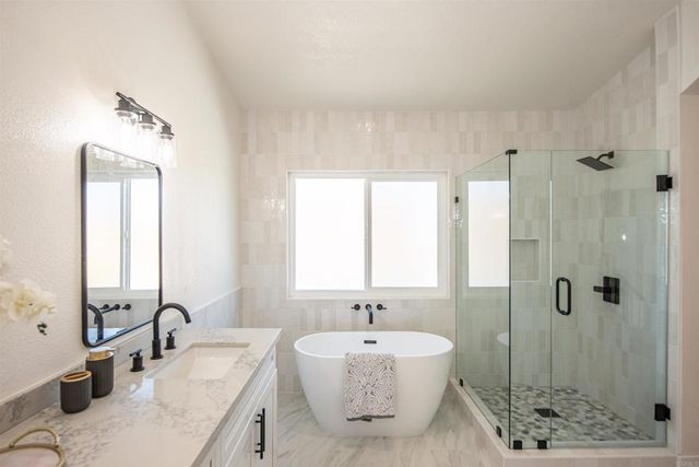 2038 Ridgeline Avenue, Vista, CA 92081