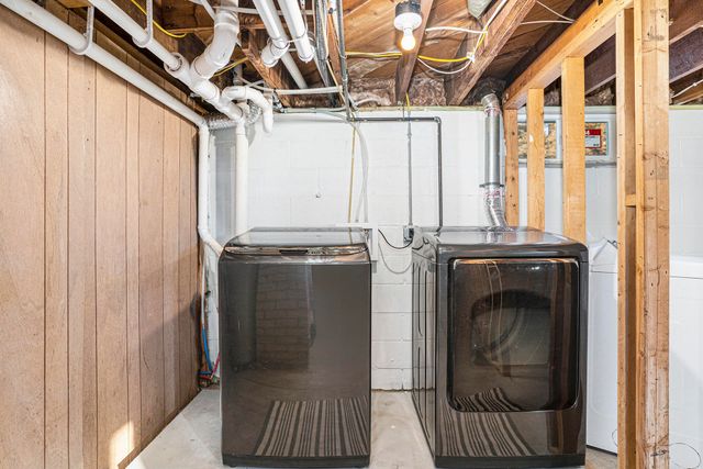 2962 Riverview Avenue, Muskegon, MI 49445