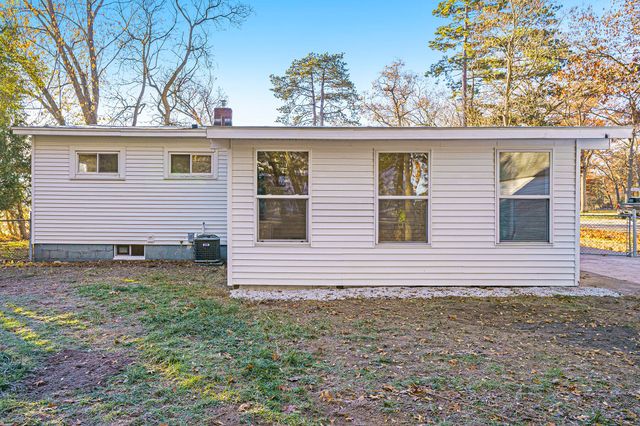 2962 Riverview Avenue, Muskegon, MI 49445