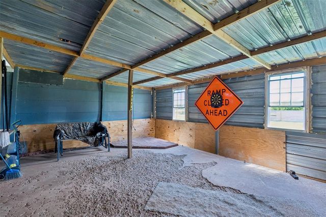 11777 Cottonwood Hills Road, Cashion, OK 73016