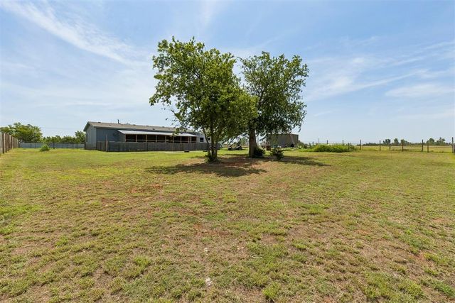 11777 Cottonwood Hills Road, Cashion, OK 73016