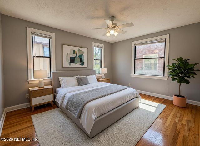 1733 RIVER Road 2, Jacksonville, FL 32207