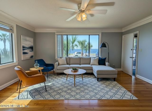 1733 RIVER Road 2, Jacksonville, FL 32207