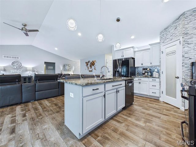 316 Maldon Way, Shiloh, IL 62221