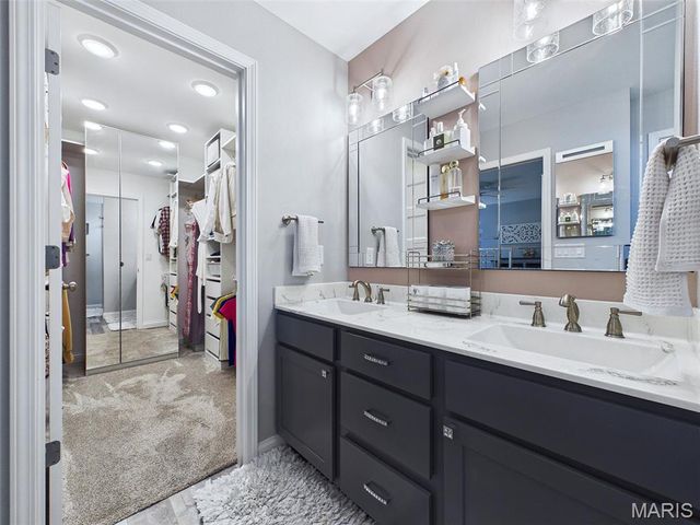 316 Maldon Way, Shiloh, IL 62221
