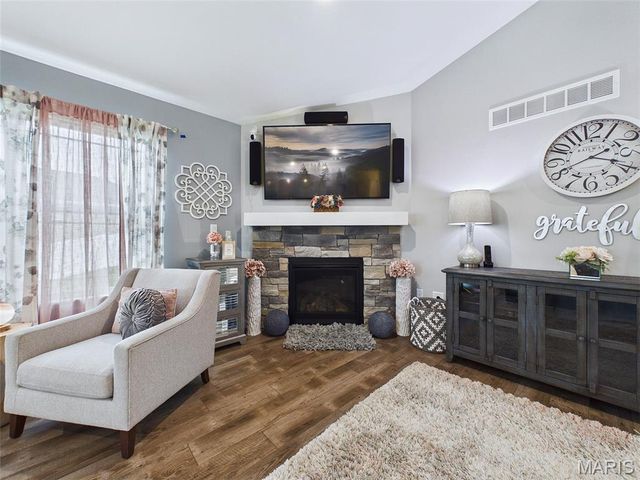 316 Maldon Way, Shiloh, IL 62221