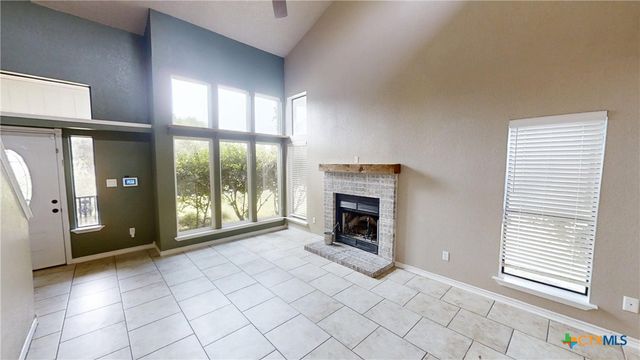 8 E Shawnee Lane, Belton, TX 76513
