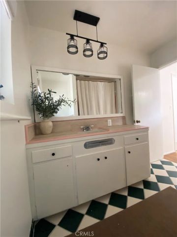 60 S La Senda, Laguna Beach, CA 92651