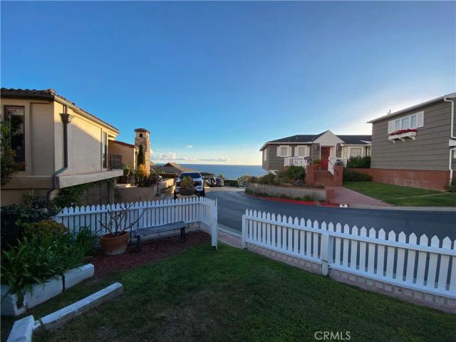 60 S La Senda, Laguna Beach, CA 92651