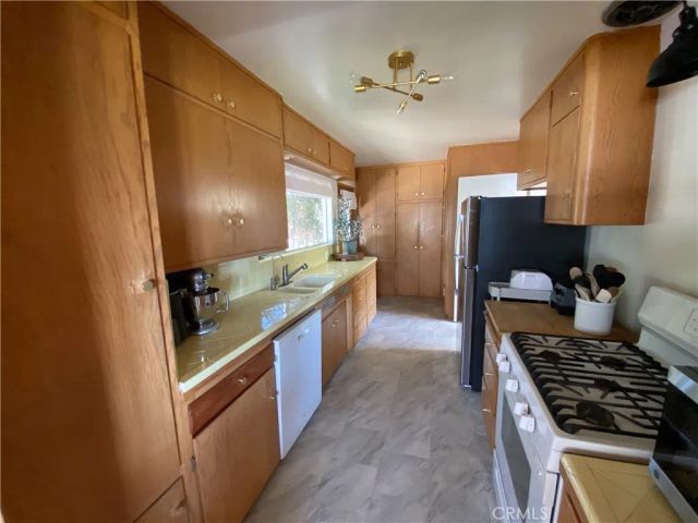 60 S La Senda, Laguna Beach, CA 92651