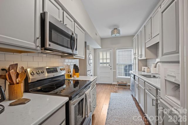 5943 Quail Hollow Road B, Charlotte, NC 28210