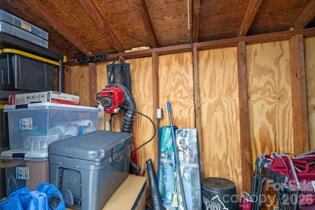 5943 Quail Hollow Road B, Charlotte, NC 28210