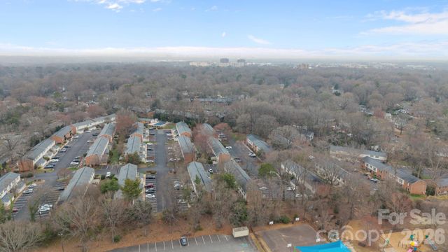 5943 Quail Hollow Road B, Charlotte, NC 28210